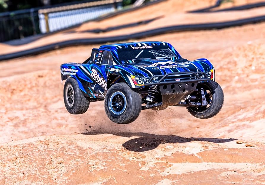 Traxxas SLASH 4x4 VXL ラジコンカー Amazon.com: Traxxas Slash 4X4 VXL HD : Toys & Games